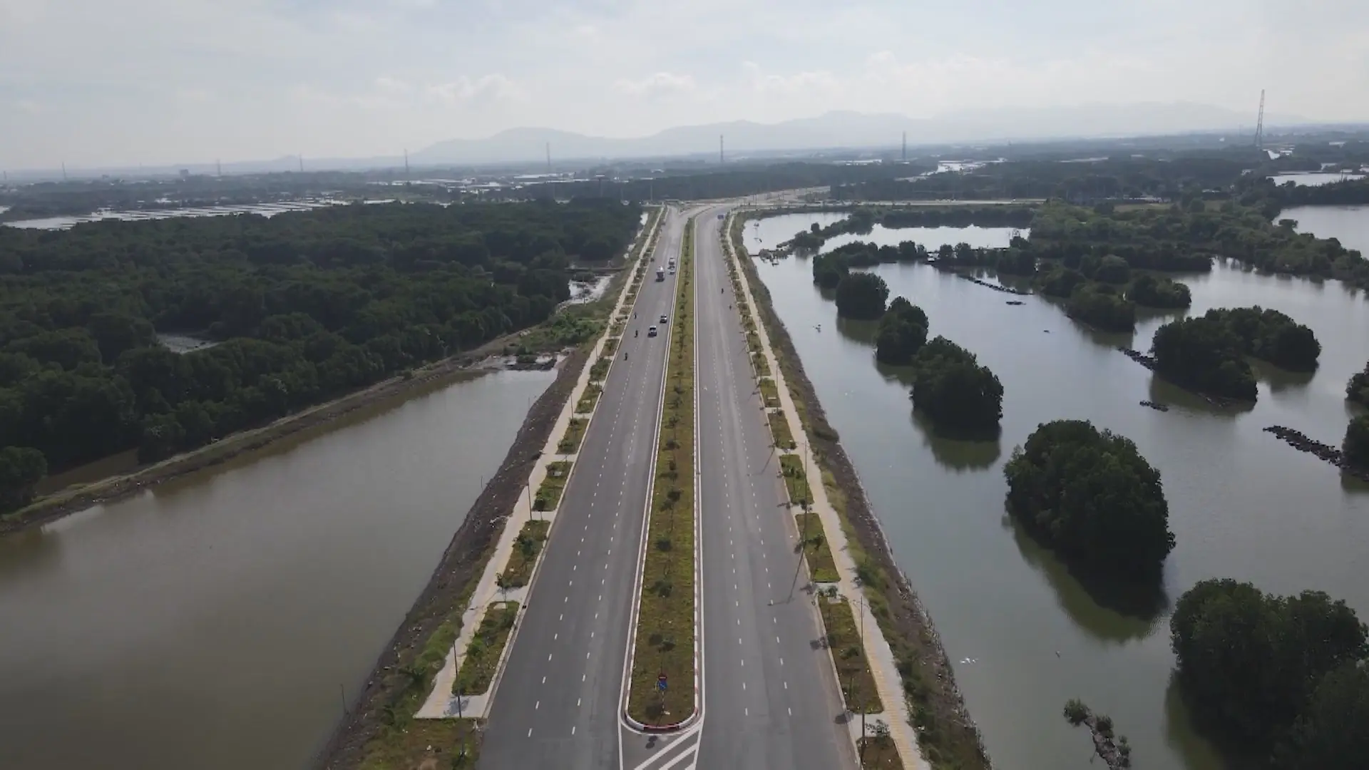 Đẩy nhanh tiến độ dự án đường ven biển Vũng Tàu - Bình Thuận